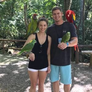 Meet your Posher, Cara